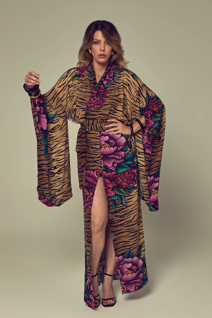 Miss Shibuya Long Kimono Amoriri