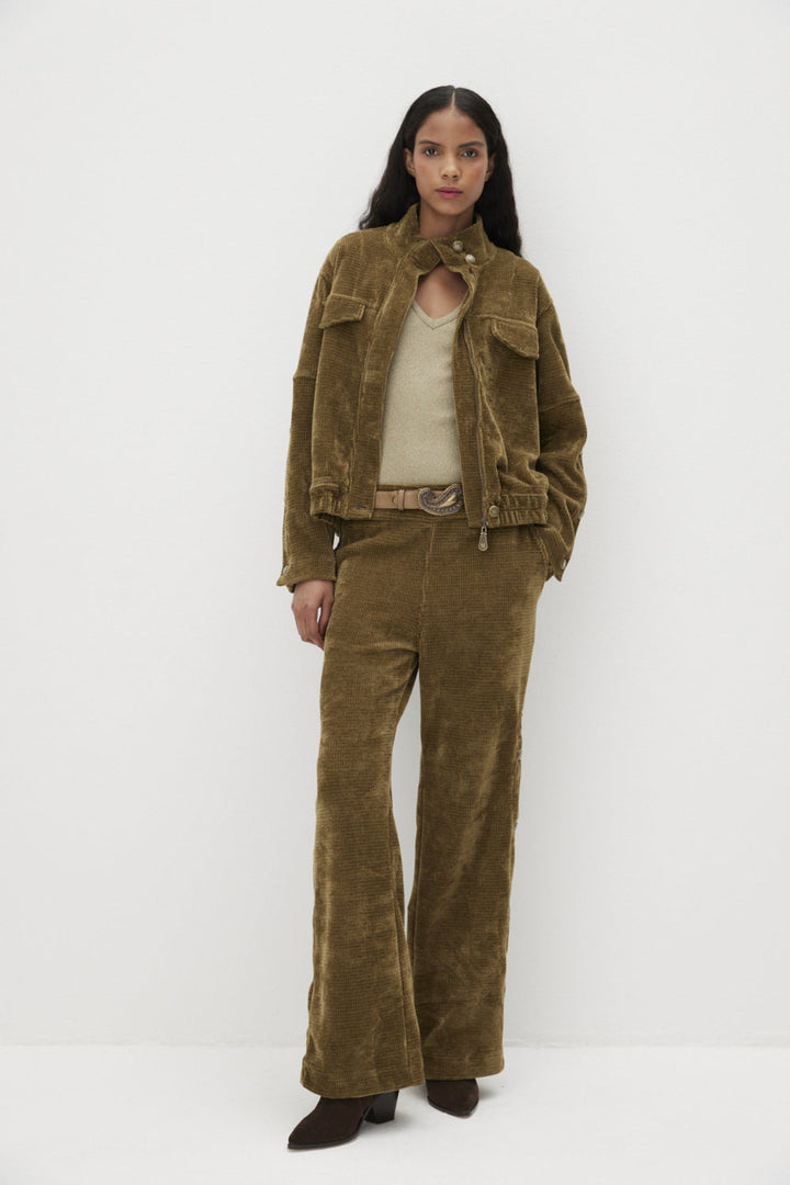 Melanie V-Neck Ribbed Long Sleeve Tee