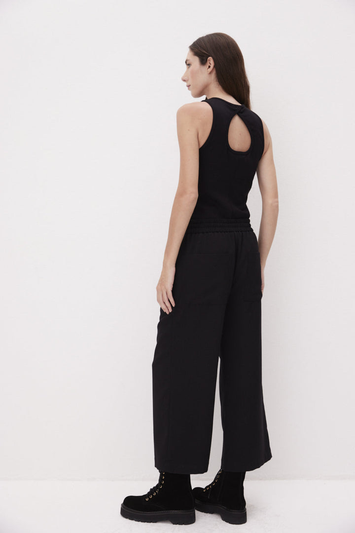 Isabel Basic Black Tank Top