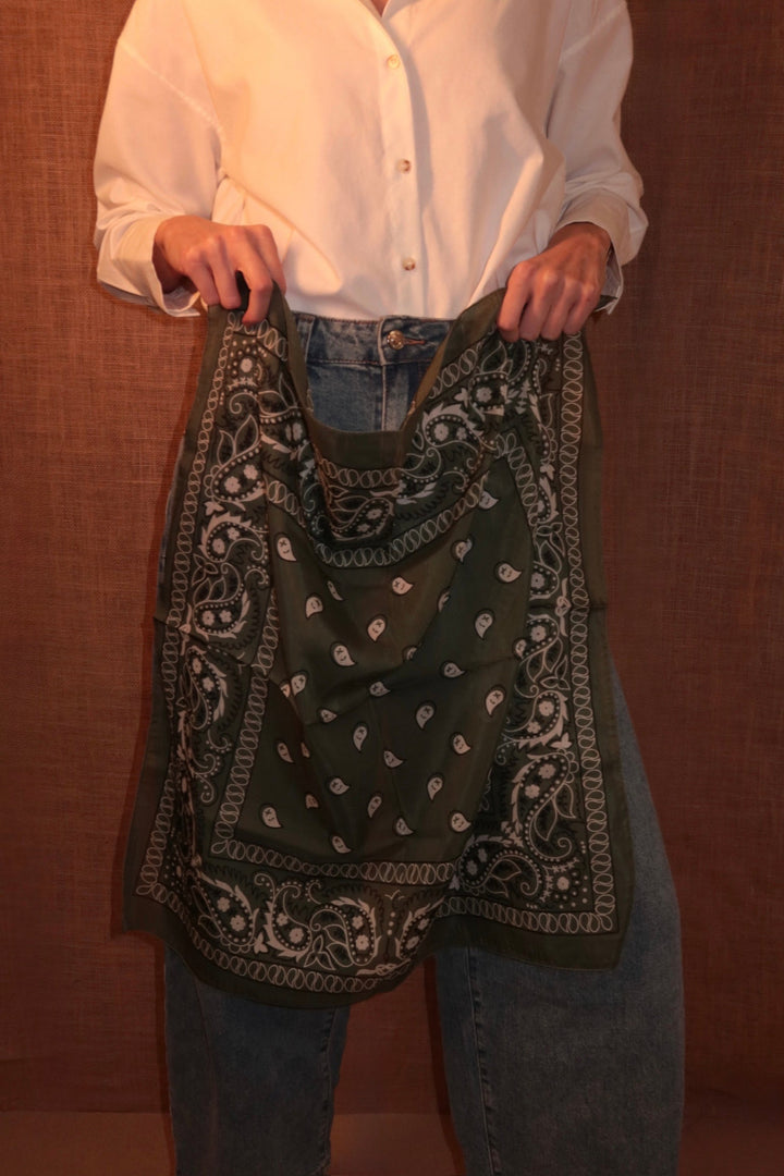 Knot Foulard Green