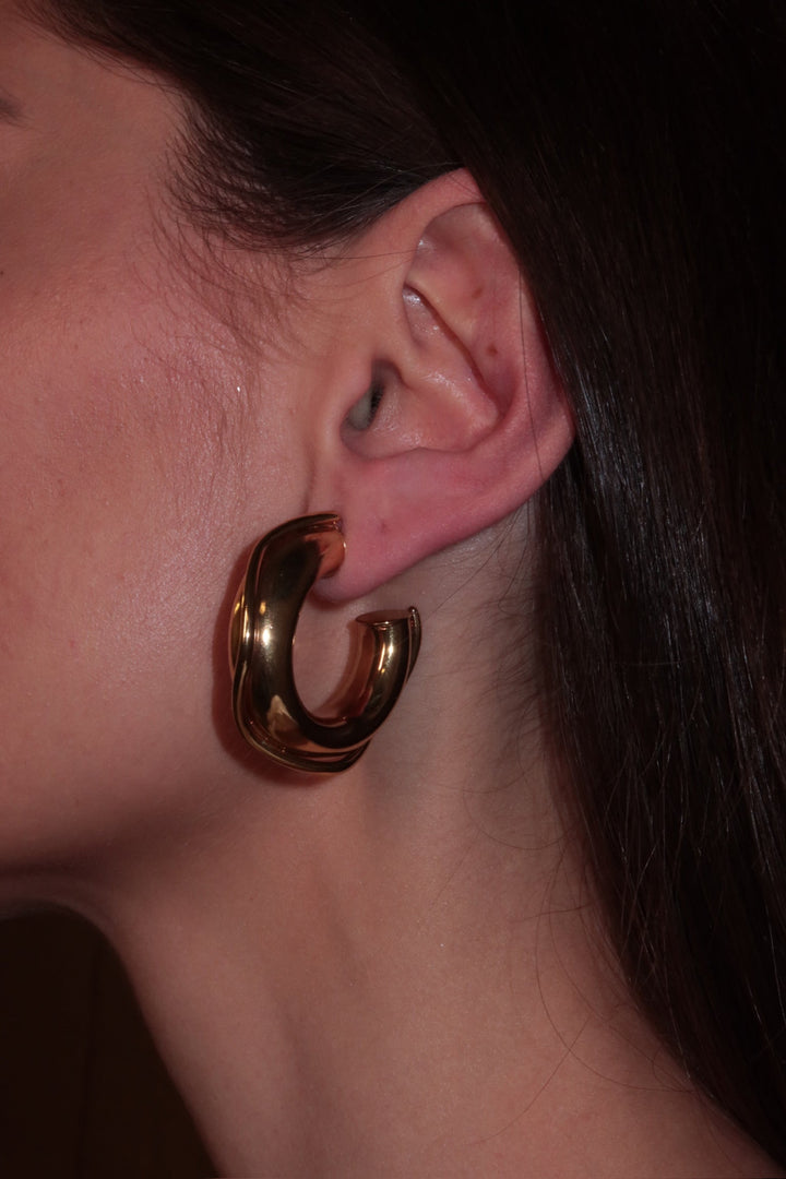 Curve Earrings