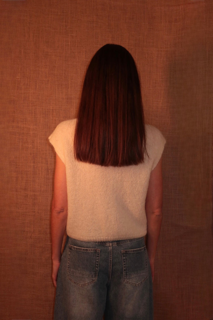 Alma Knit Vest Cream