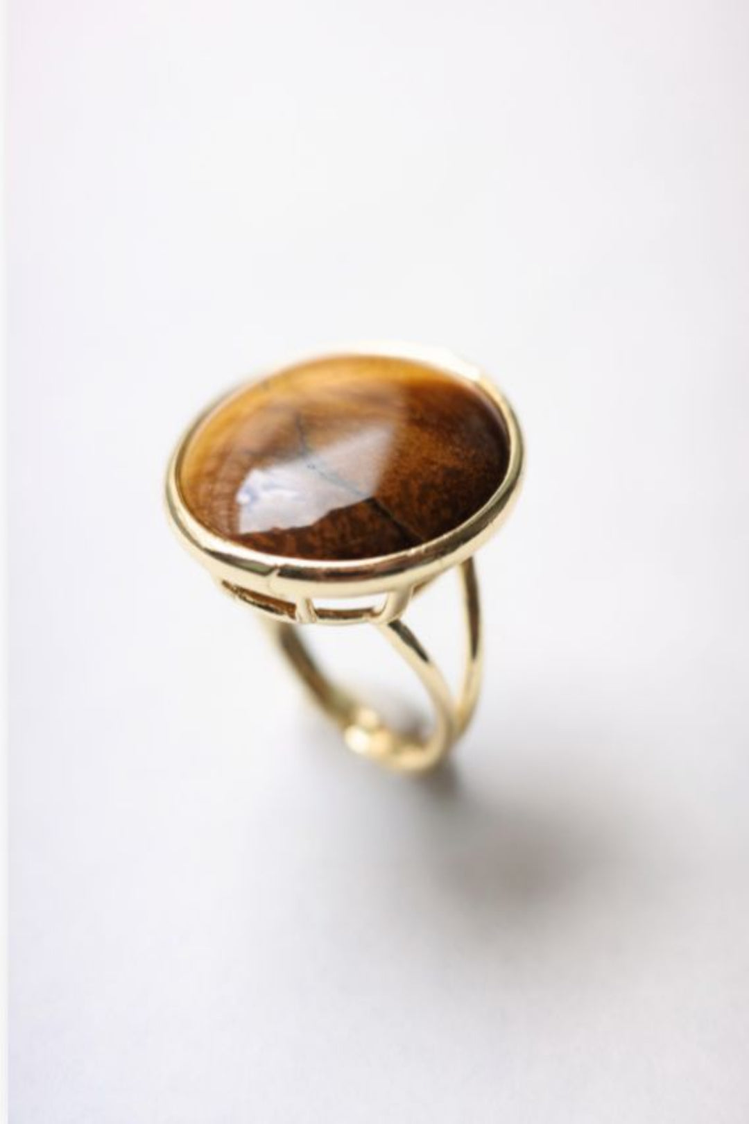 Beso Ring