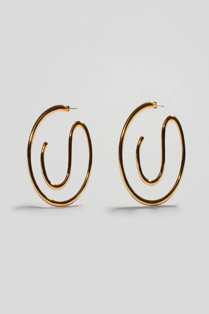 Clave Hoop Earrings in Gold