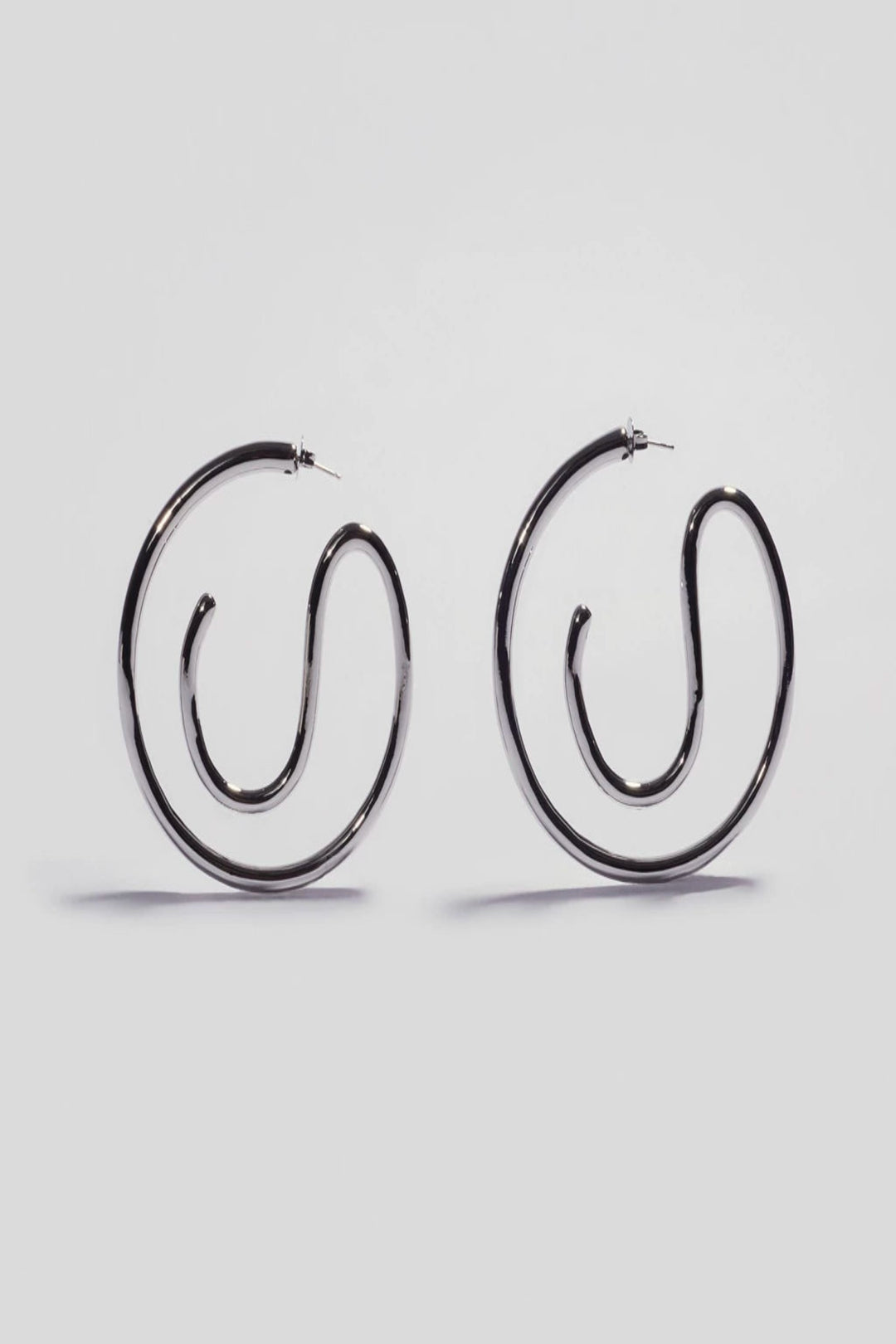 Clave Hoop Earrings in Silver