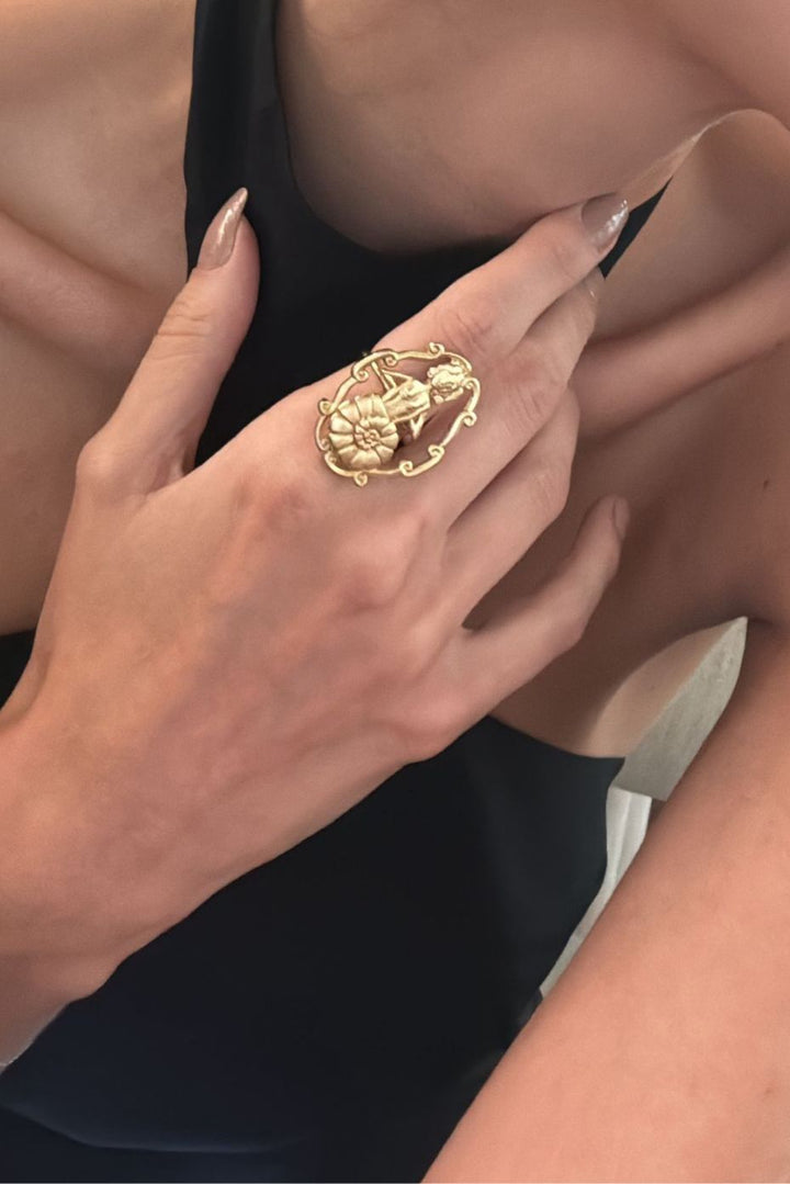 Intoxicating Perfume Ring Large Gold