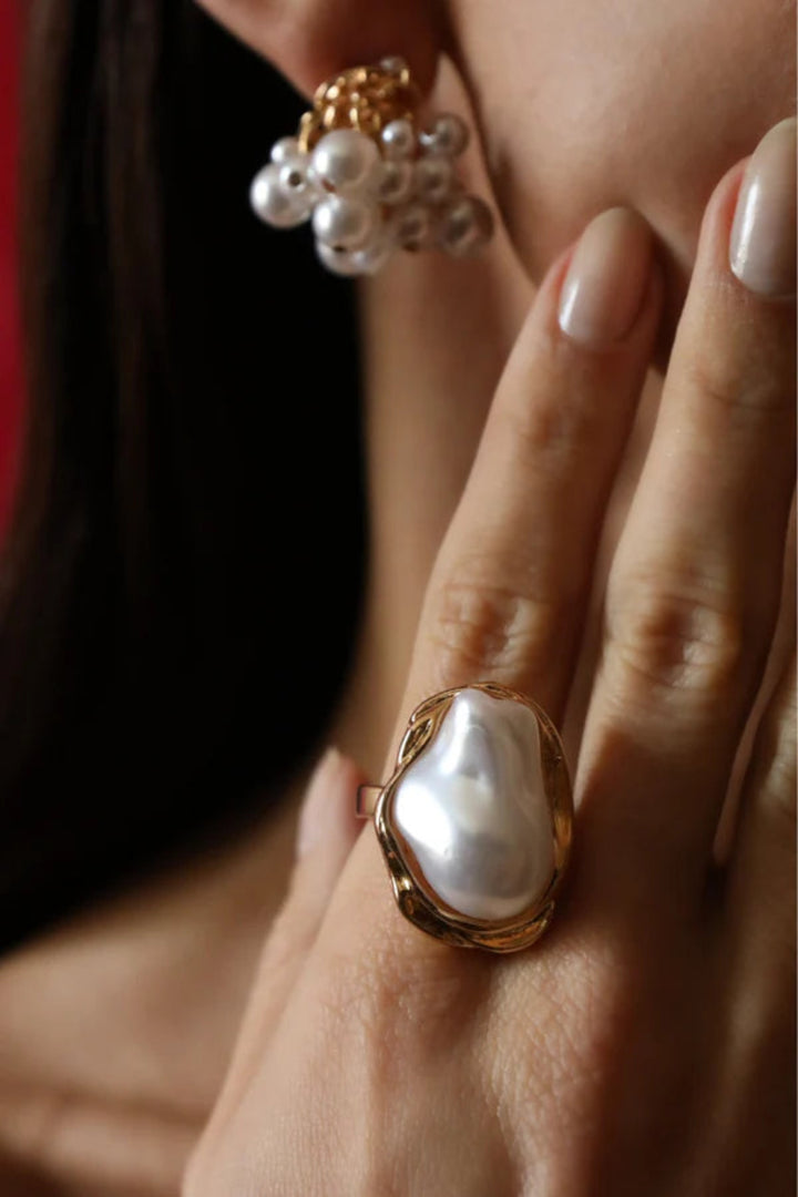 Pearl Flow Ring Gold