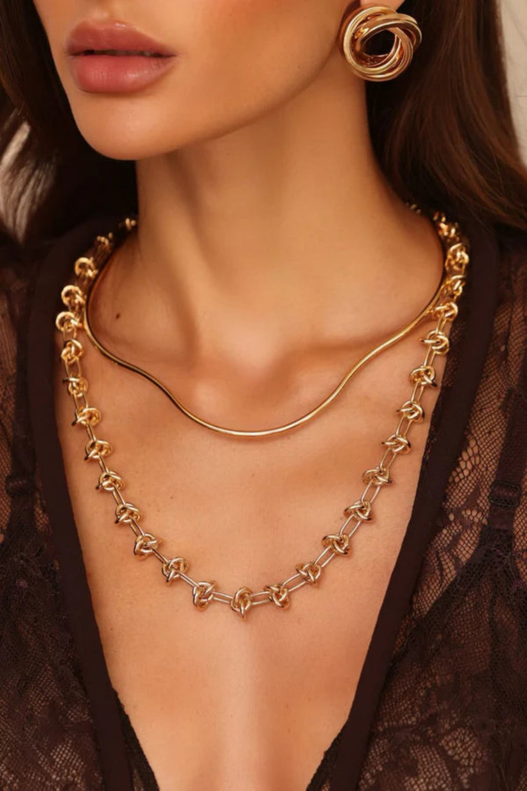 Short Knot Necklace – Silver