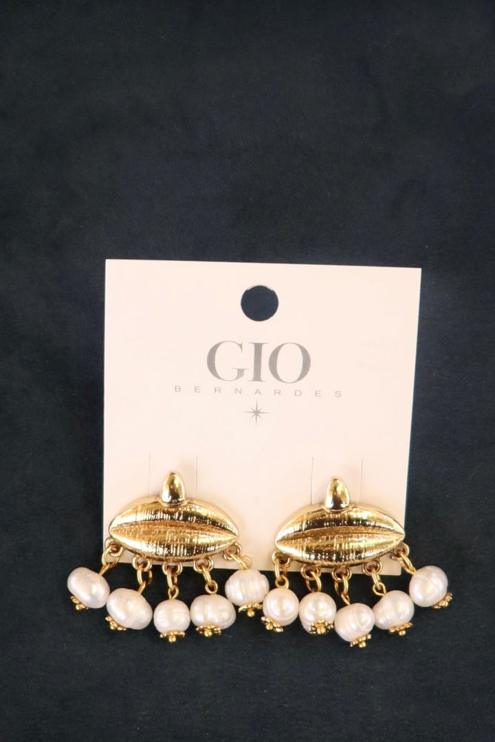 Buzio Earrings with Pearls