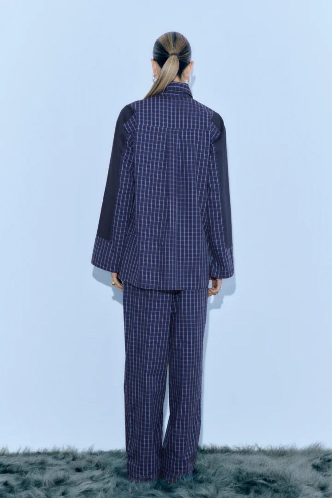 Daybed 01 Shirt
