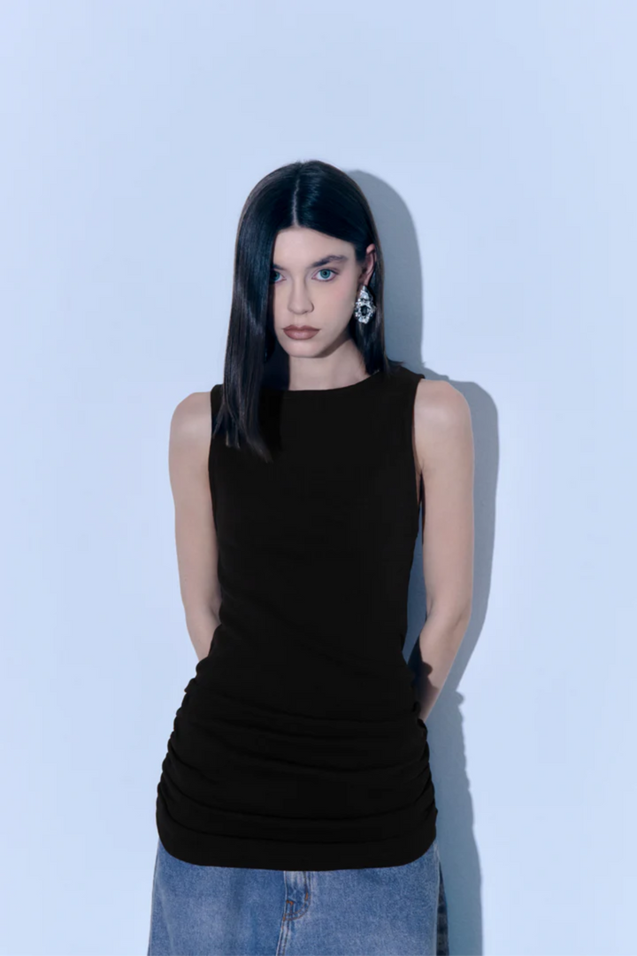 Top Basic Black