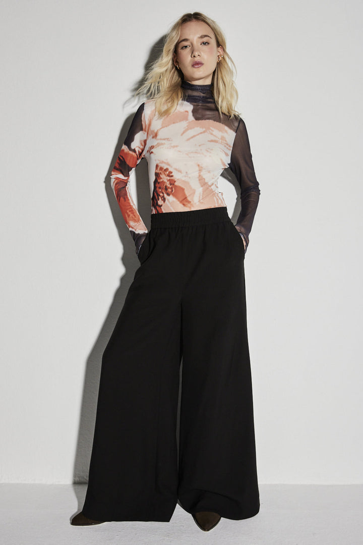 Sweet Tulle Blouse