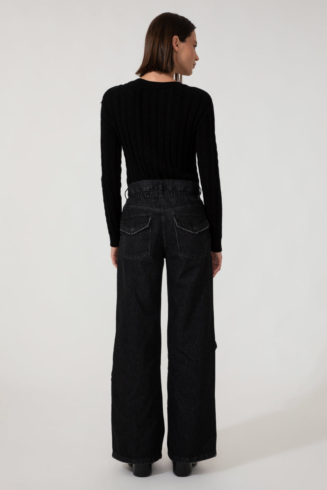 Basic Cropped Knit Sweater
