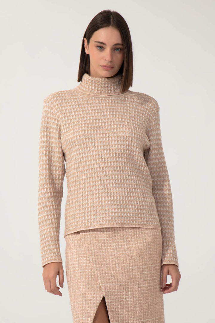 Gabrilelle Knit