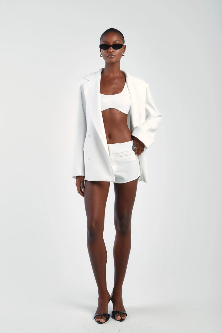 Gia Short Off-White