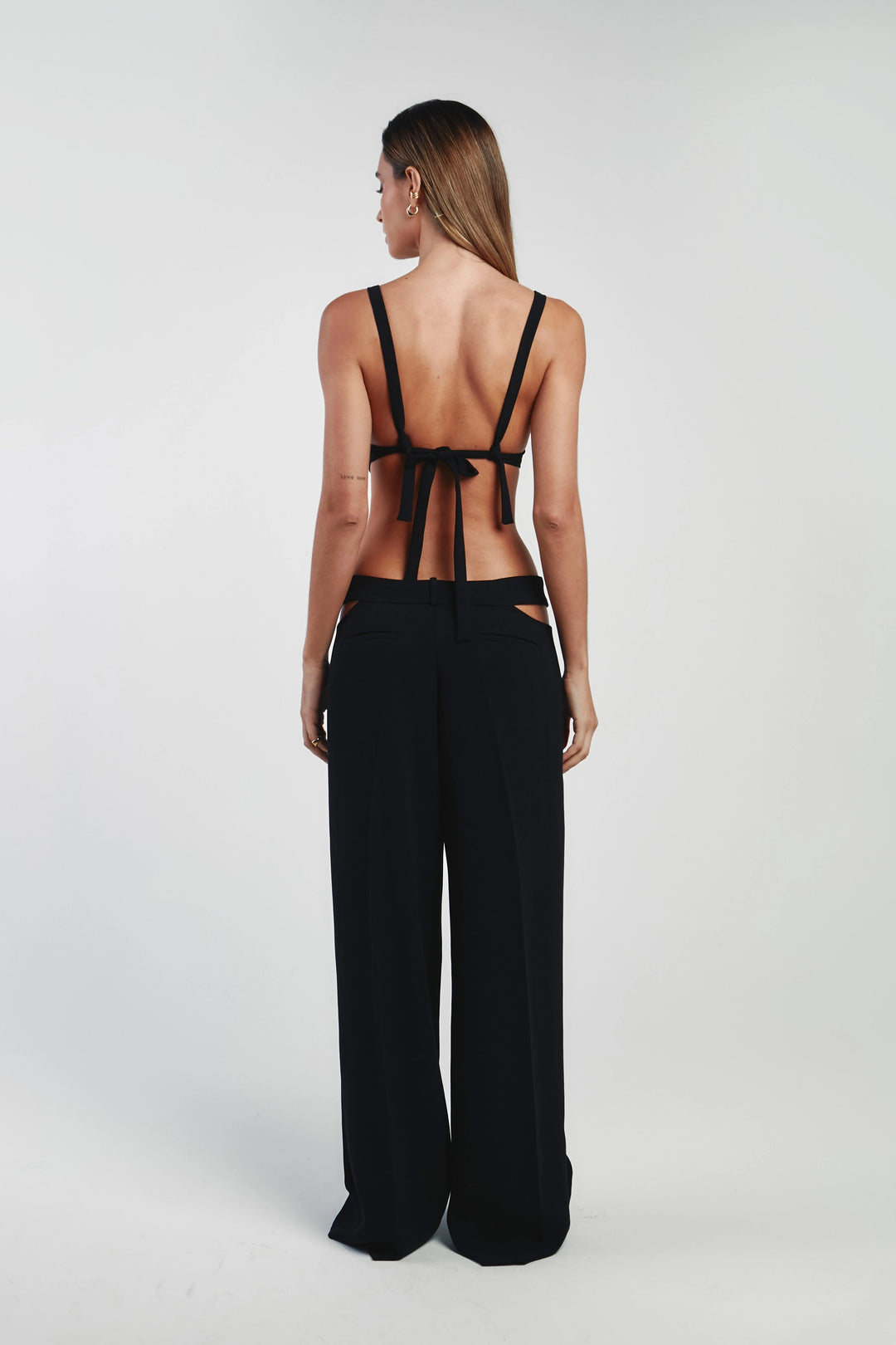 Leon Top Black