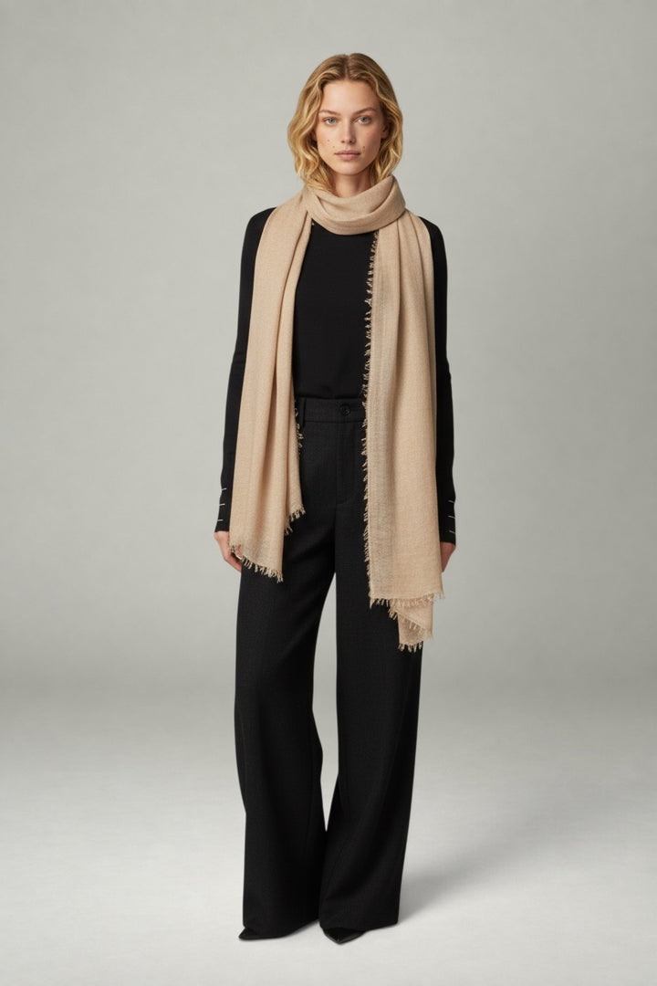 Flow Scarf Beige