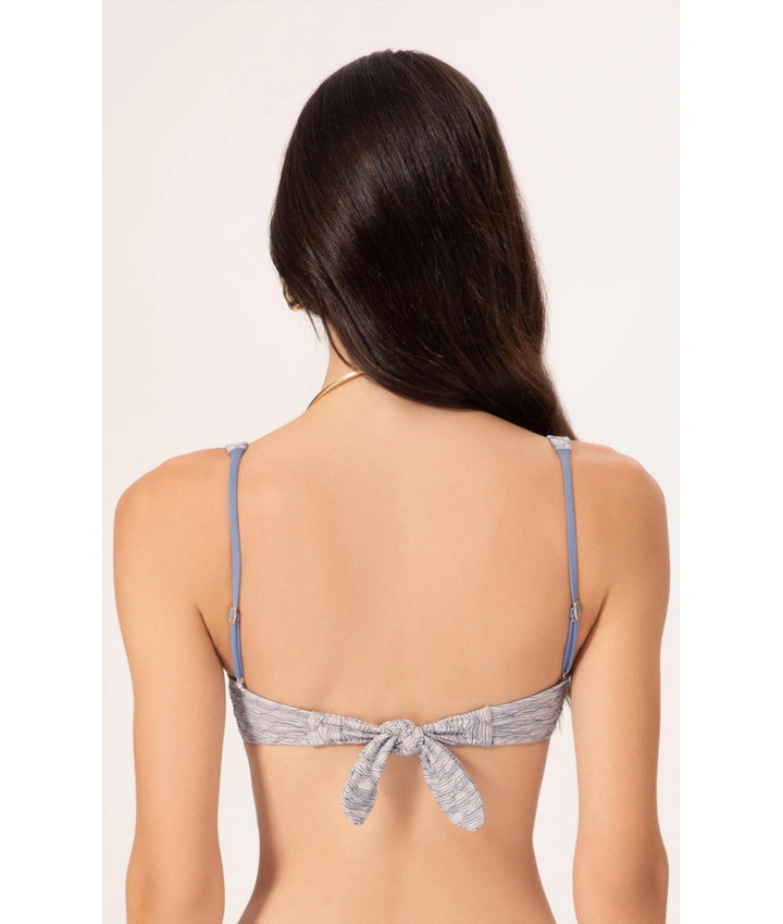 Bikini blu con taglio confortevole