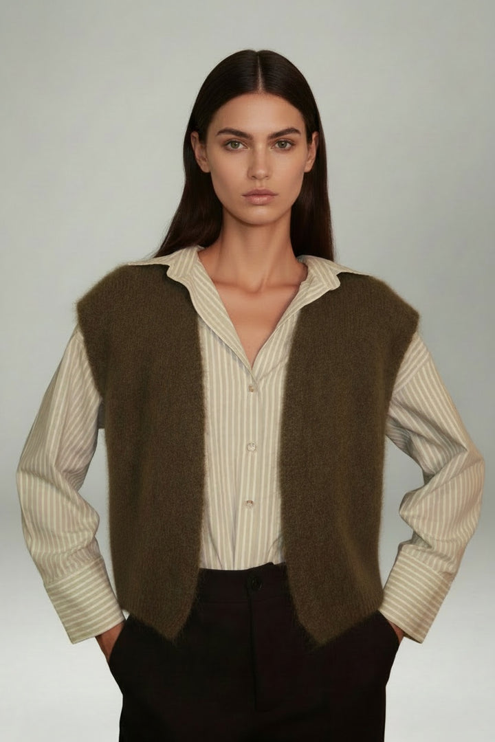 Alma Knit Vest Pistachio