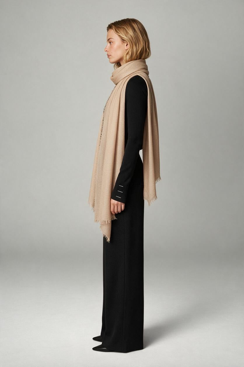 Flow Scarf Beige