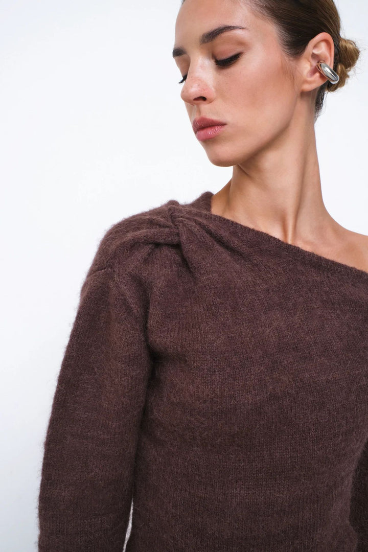 Knot Jumper Brown