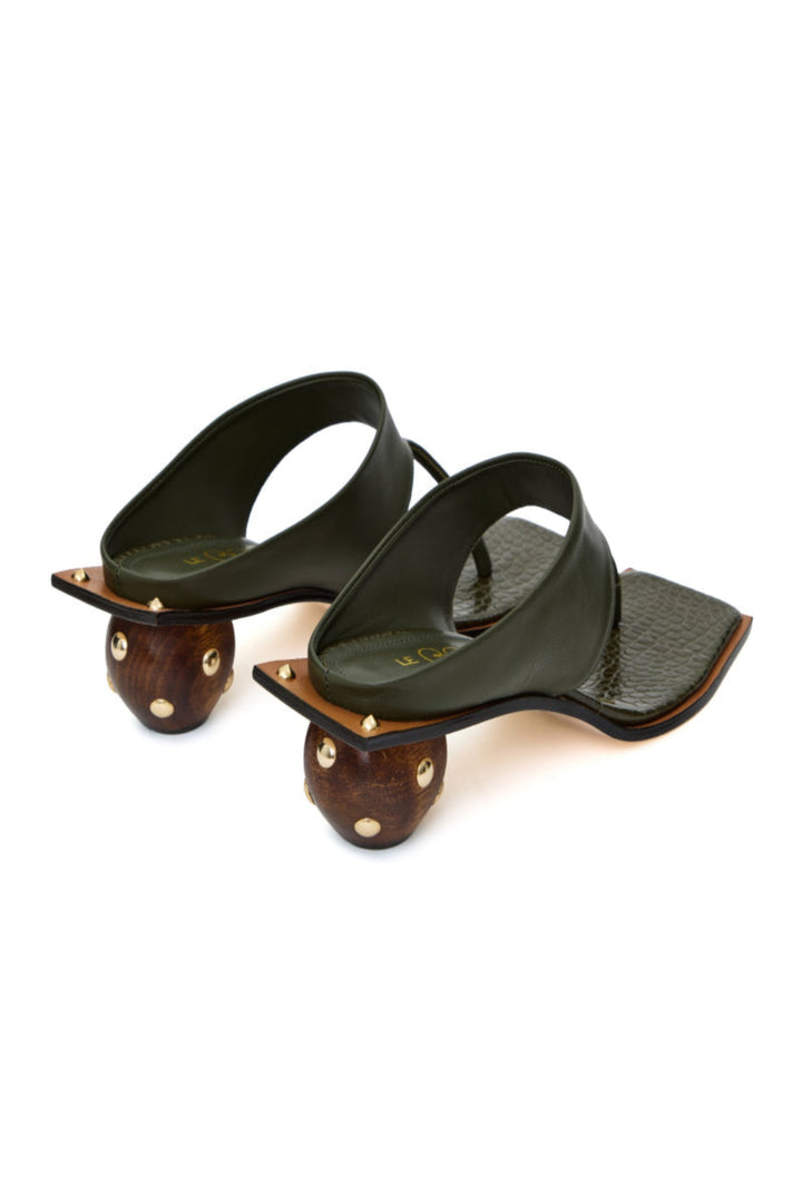 Amaz Sandal